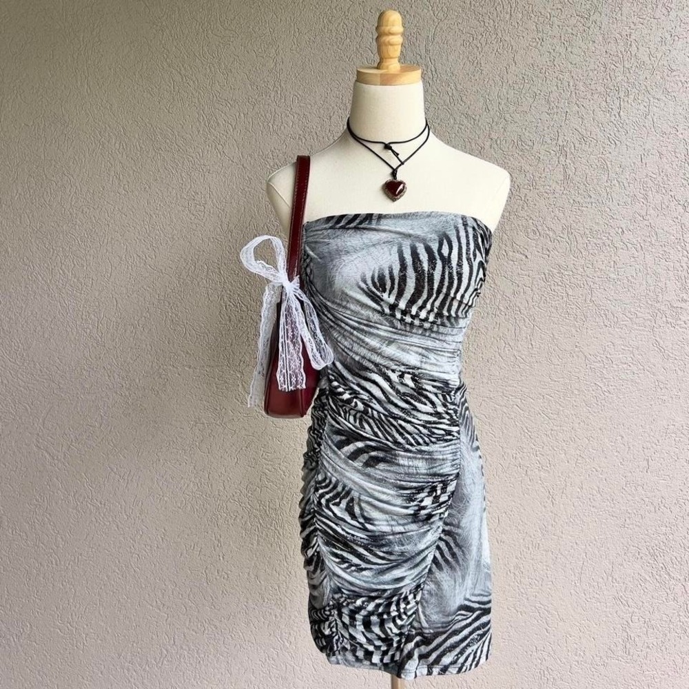 Y2K‎ Zebra Print Mini Dress Fits XS Strapless Going Out Party Mob Wife